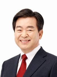 김철수 대한치과의사협회 회장