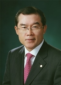 이수구 이사장