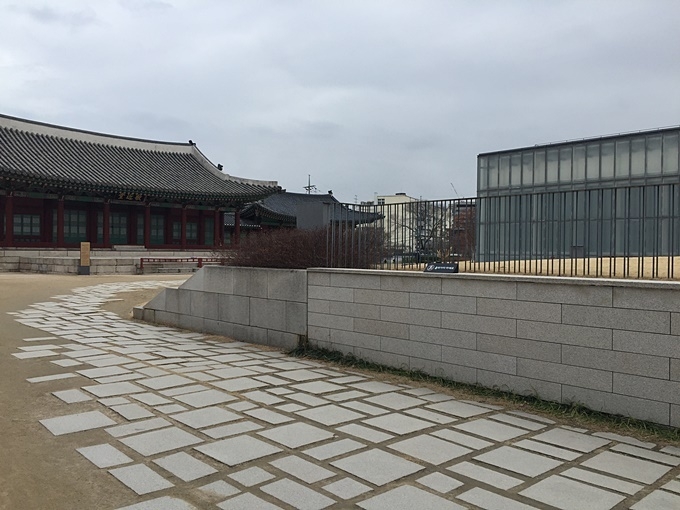 그림3. 국립현대미술관(MMCA) 서울관, Photo © 정태종