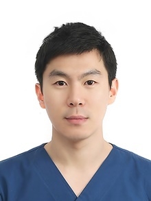 임현창 교수