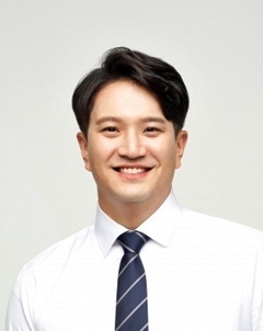 전용기 의원