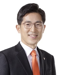 이필수 당선인