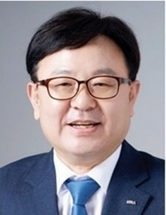 김영만 치과의료정책연구원장