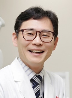 이정근 교수
