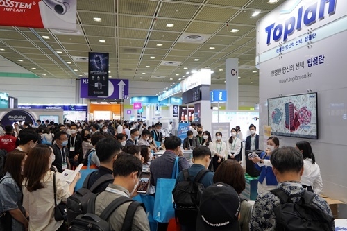 지난해 SIDEX 2022 탑플란 전시부스 모습.