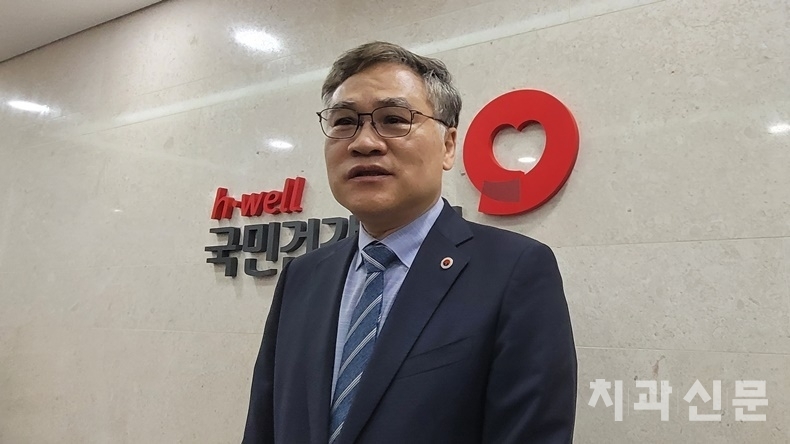 의과수가협상단 김봉천 단장(의협 부회장)