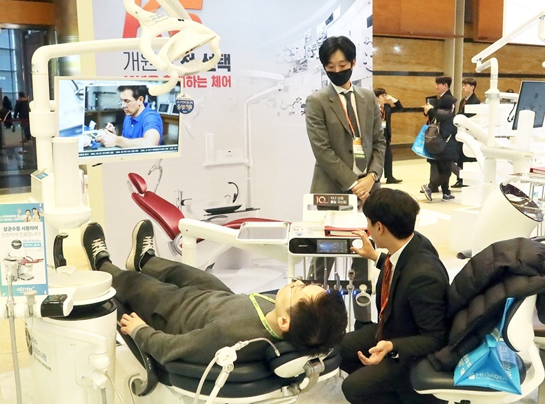(사진제공_오스템임플란트)