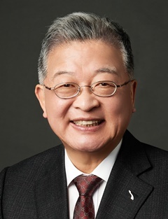 신흥 이용익 회장