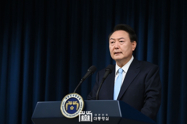지난 4월 1일 대국민 담화에서 의대정원 확대 정책에 대한 입장을 직접 밝혔다(사진출처_대통령실 누리집).