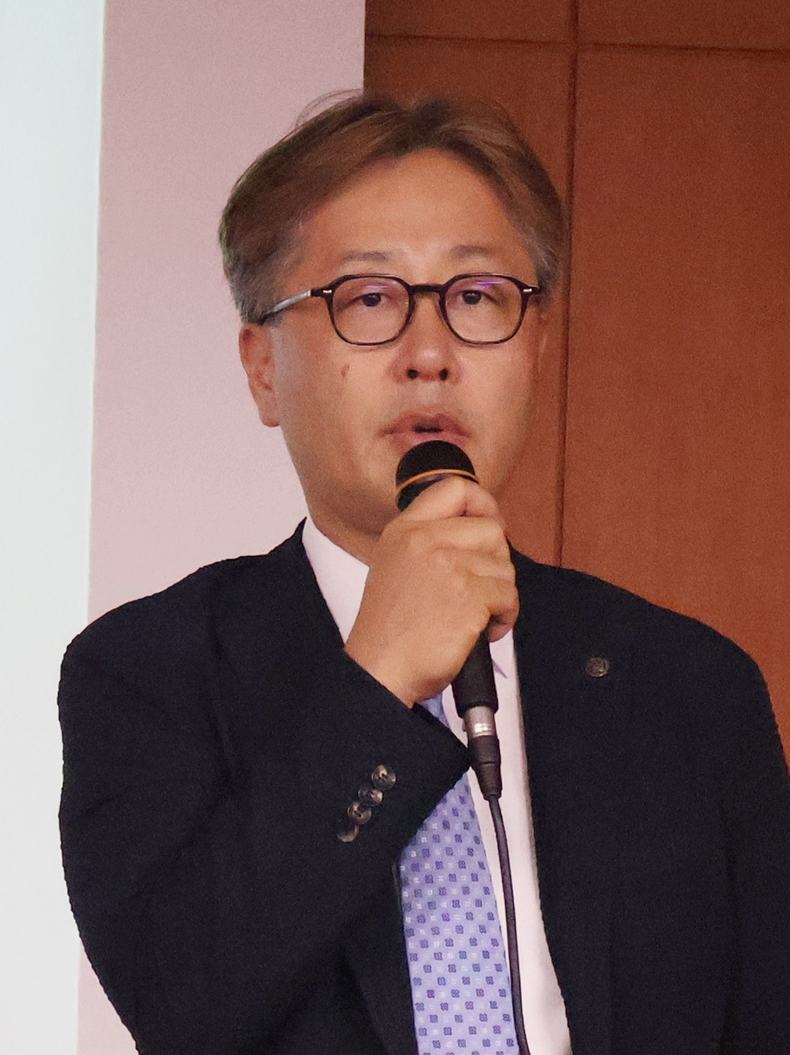 병원경영개선지원특별위원회 함동선 위원장