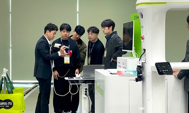 (사진제공_덴티움)