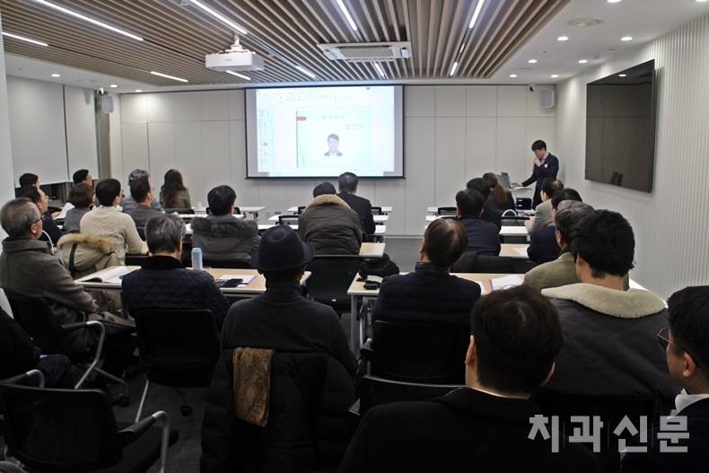 서초구치과의사회는 지난 2월 18일 정기총회에서 고령회원 회비면제 폐지 안건을 가결했다.